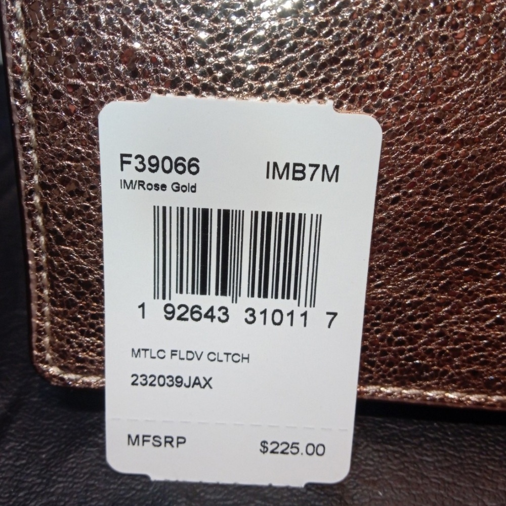 🎉Host Pick🎉COACH Hayden Crossbody Clutch in Rose Gold - Picture 7 of 8